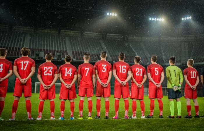 a soccer team lining up